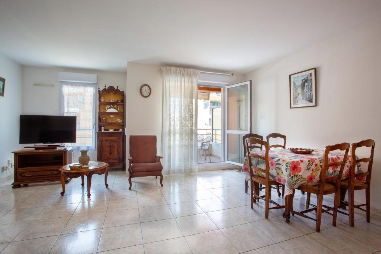 Apartment With Sea View With Two Bedrooms นีซ ภายนอก รูปภาพ